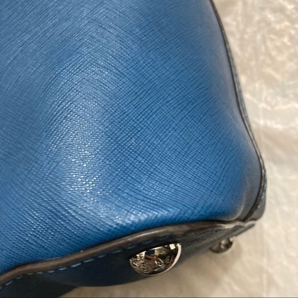 Michael kors blue saffiano leather front pocket tote bag - Picture 7 of 11